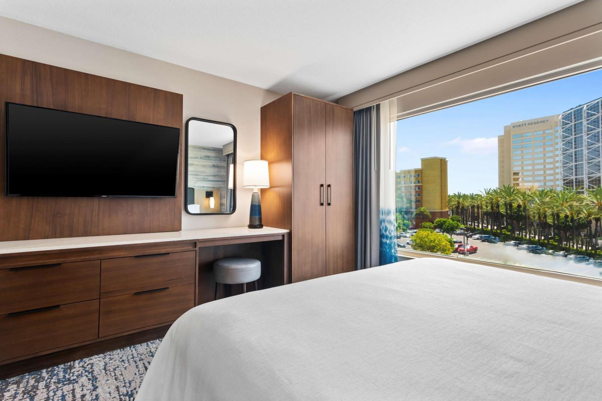 Embassy Suites By Hilton Anaheim South Garden Grove Exterior photo